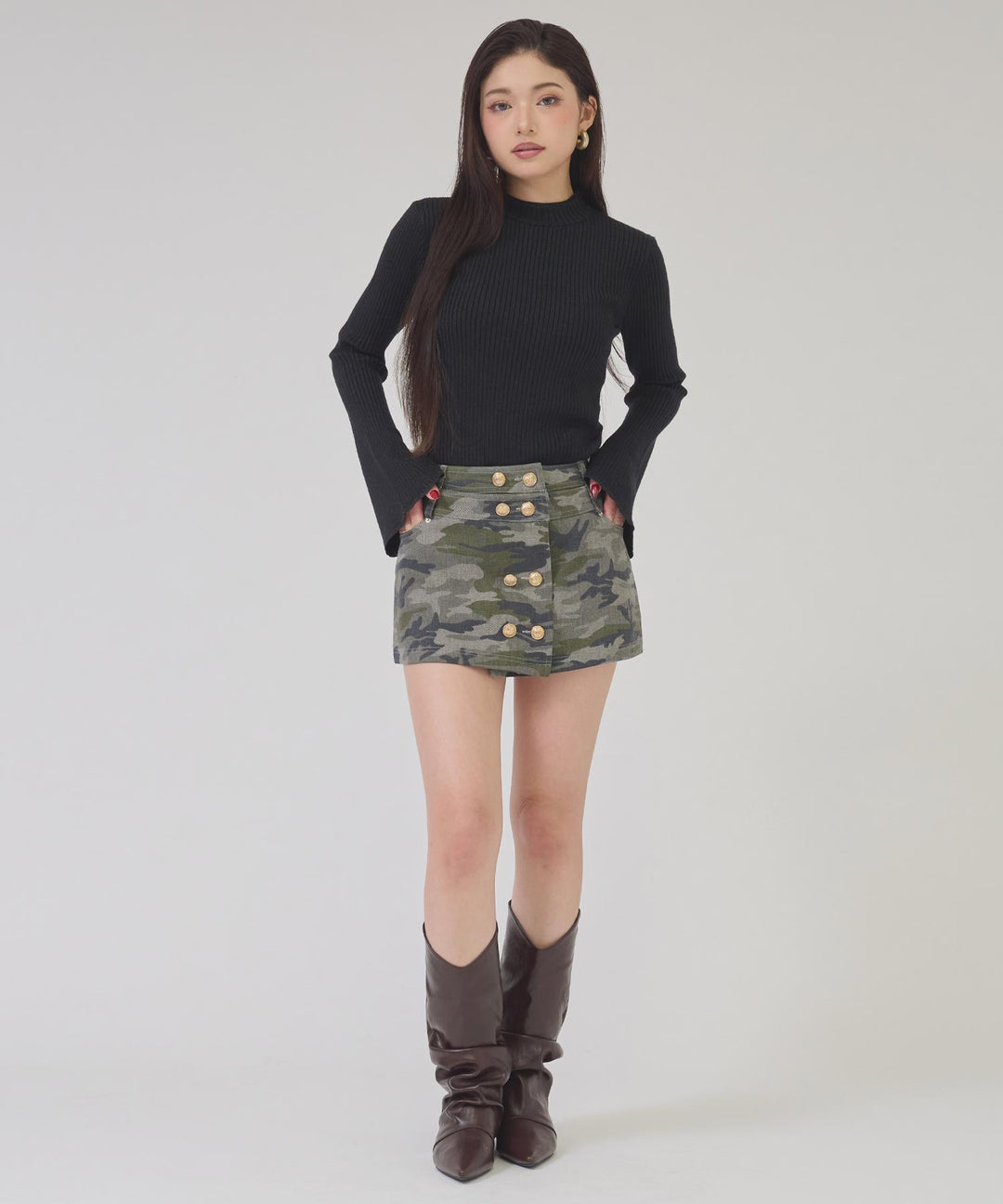 ブラック(身長：約163cm)