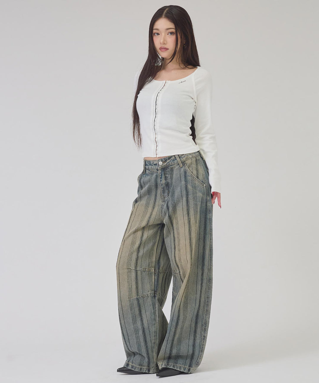 オフホワイト(身長：約163cm)