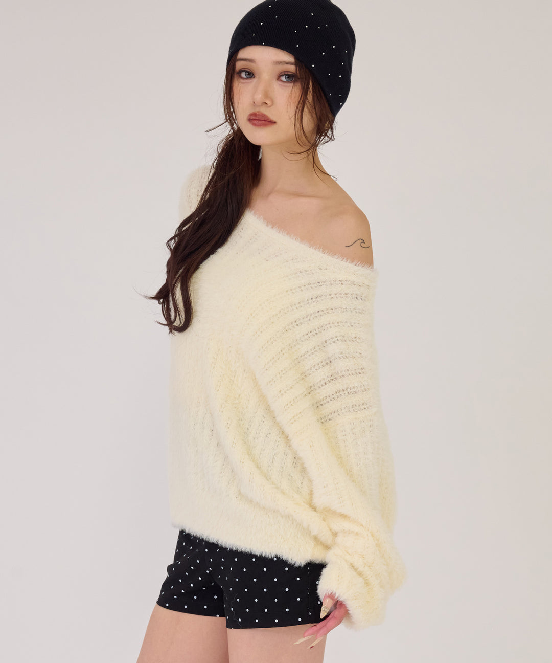 アイボリー(身長：約163cm)