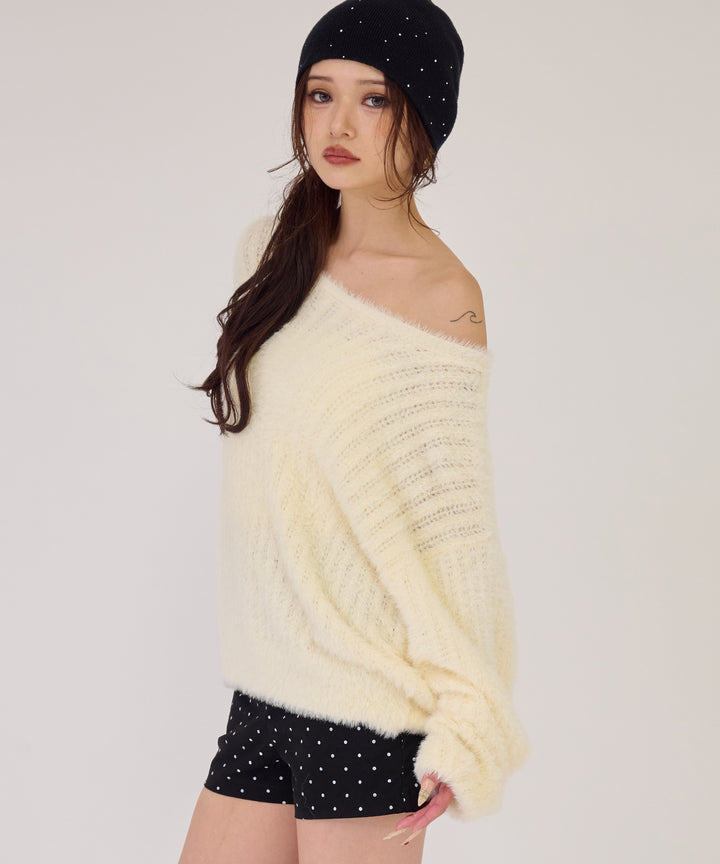 アイボリー(身長：約163cm)