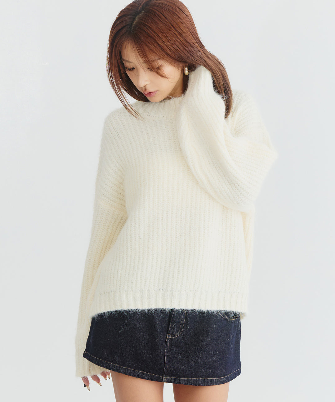 アイボリー(身長：約169cm)