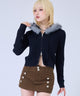 ブラック