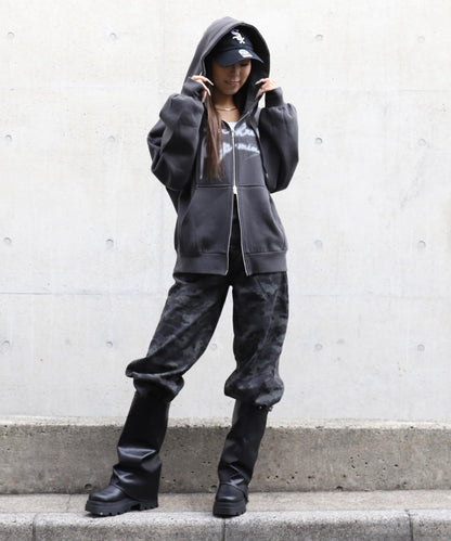 アッシュブラック