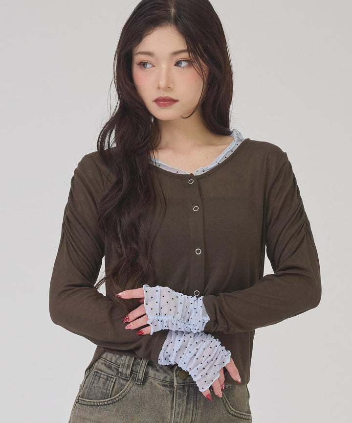 ブラウン(身長：約163cm)