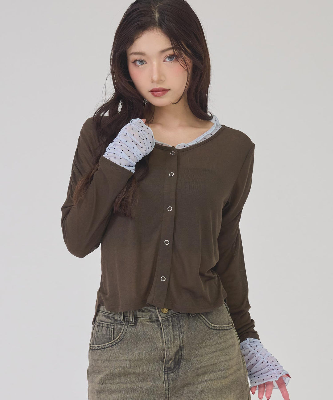 ブラウン(身長：約163cm)