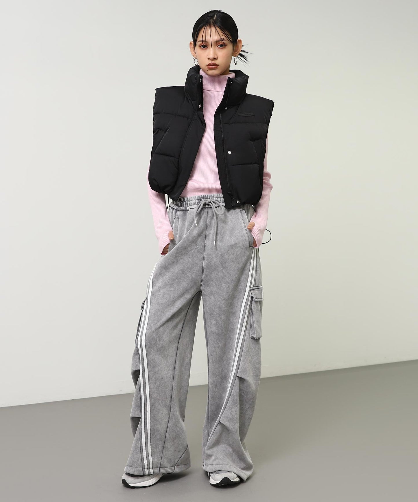 ナイロン ファイバー ダウン ショート ベスト 795-9366