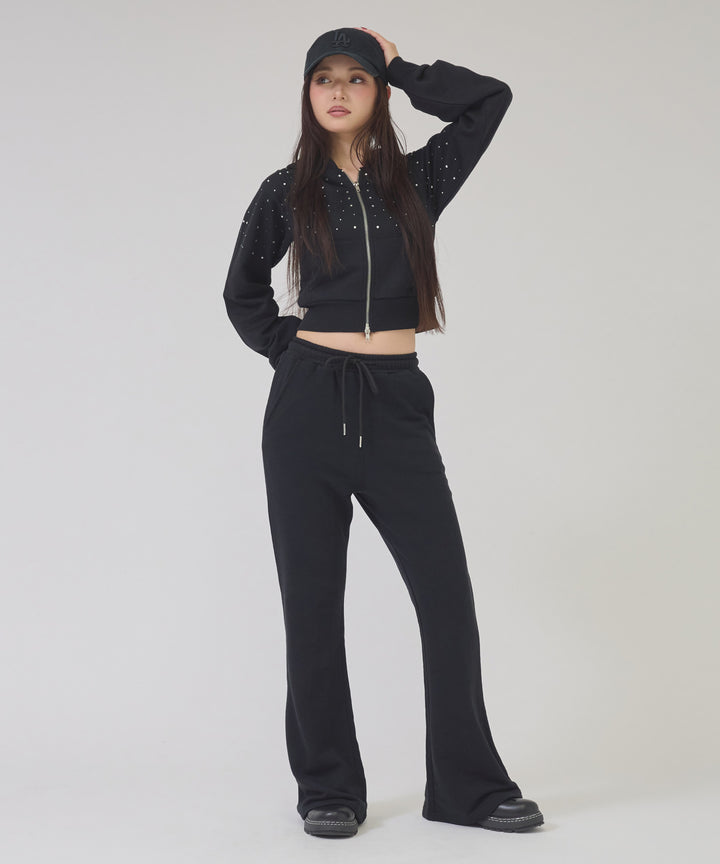 ブラック(身長：約163cm)