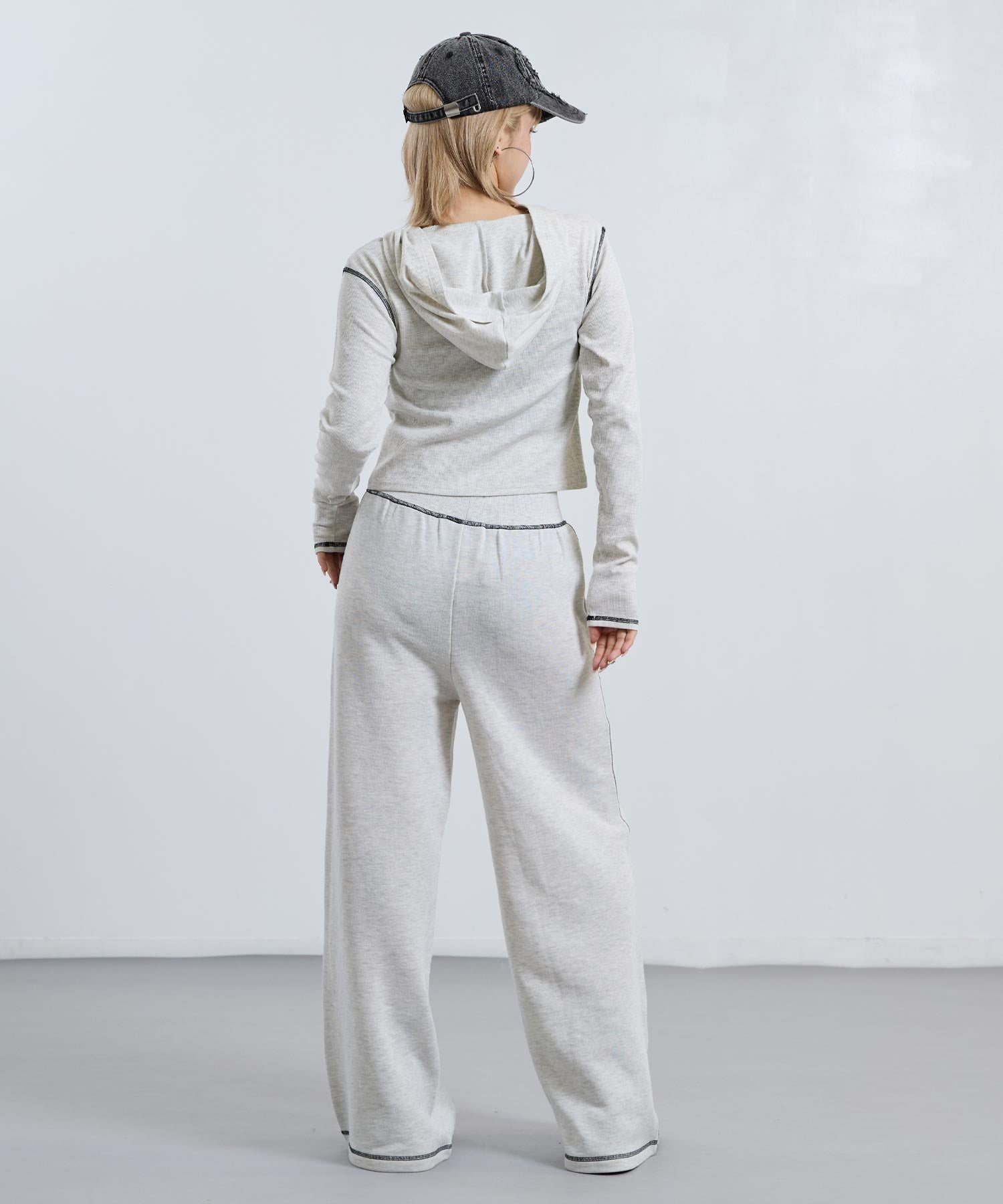 バックスタイル