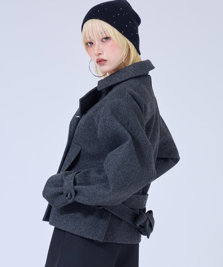 グレー(身長：約158cm)