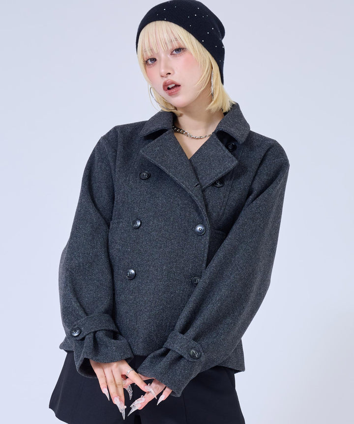 グレー(身長：約158cm)