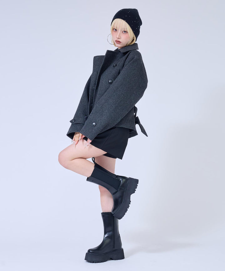 グレー(身長：約158cm)