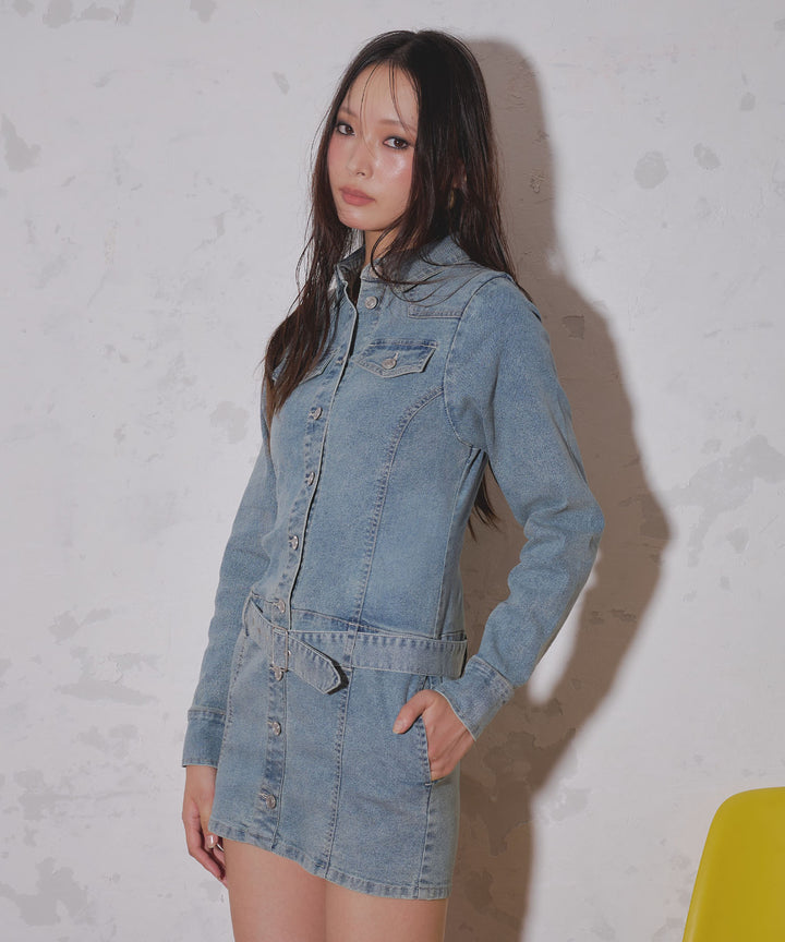 ライトブルー(身長：約174cm)