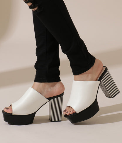 ストライプチャンキーヒールサンダル 499-2251