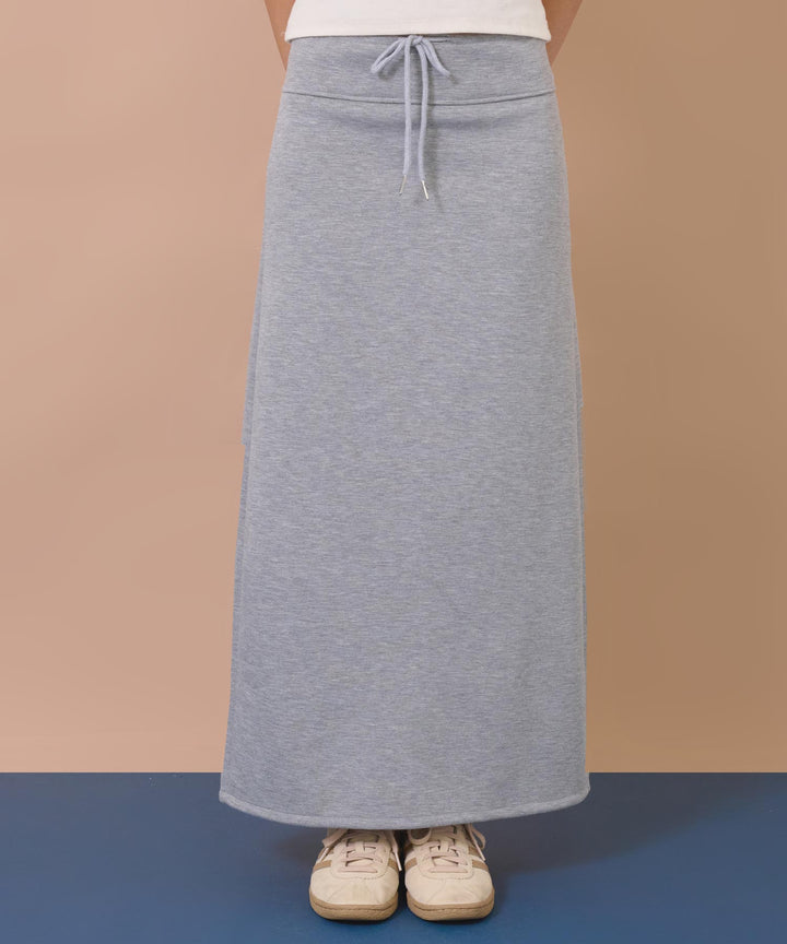グレー(身長：約163cm)
