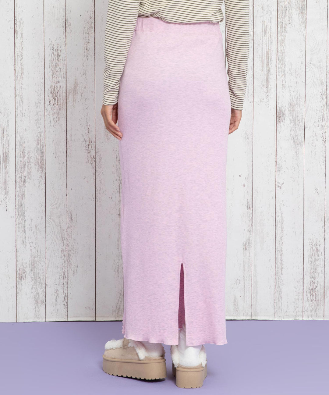 ピンク(身長：約163cm)