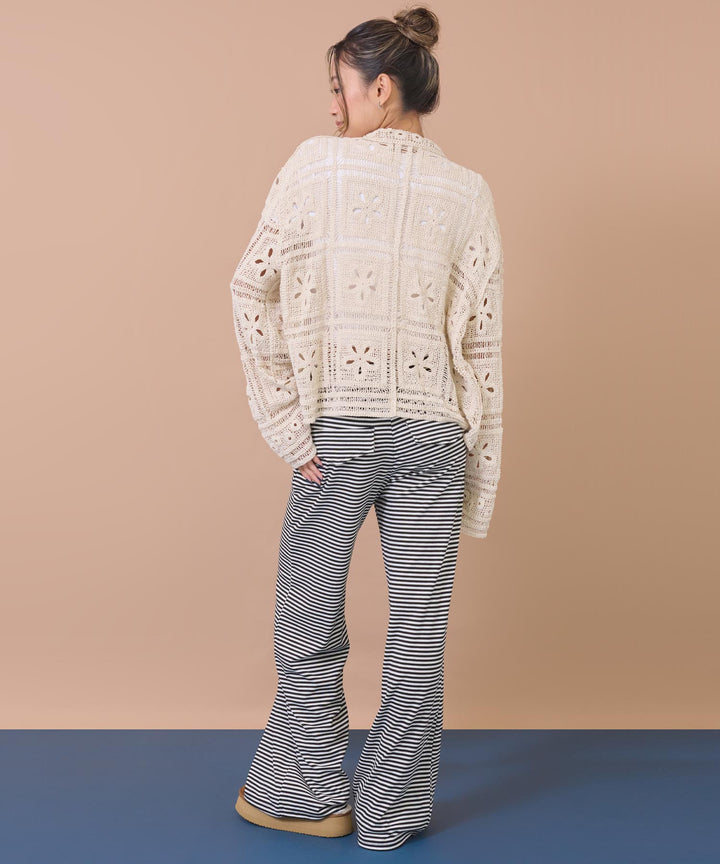 ホワイト(身長：約163cm)