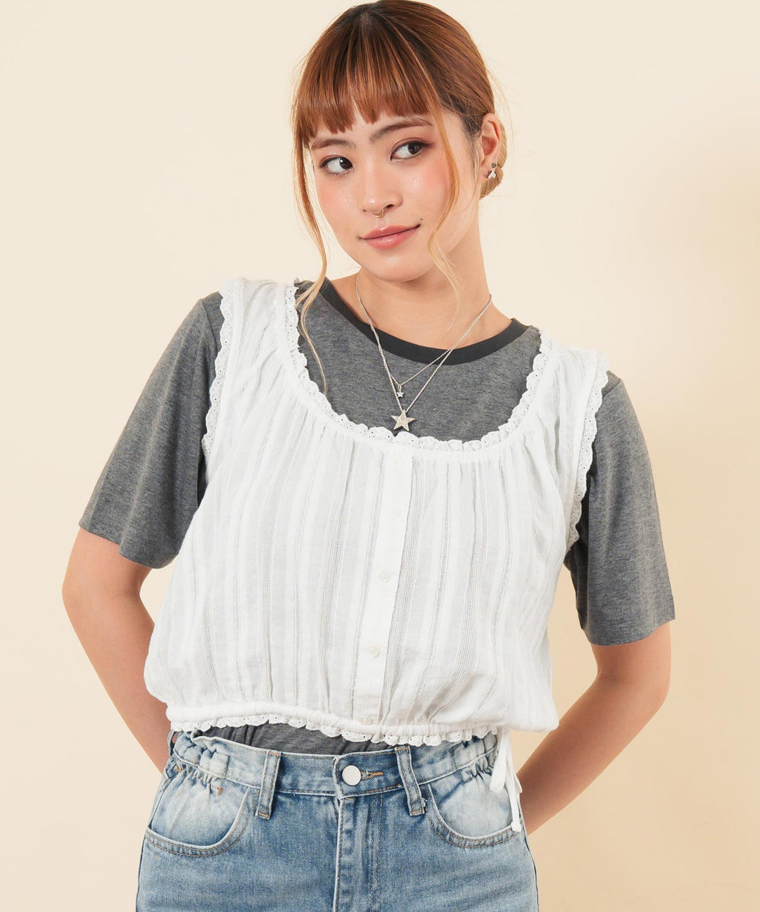 ホワイト