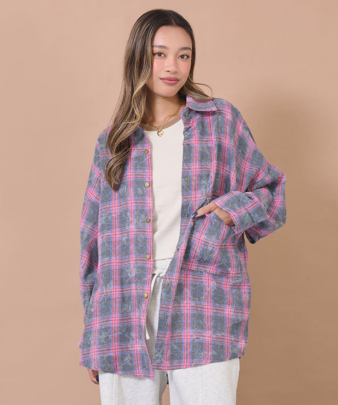 ピンク(身長：約163cm)