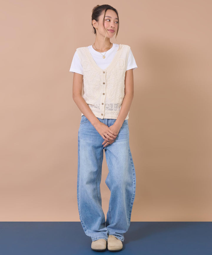 アイボリー(身長：約163cm)