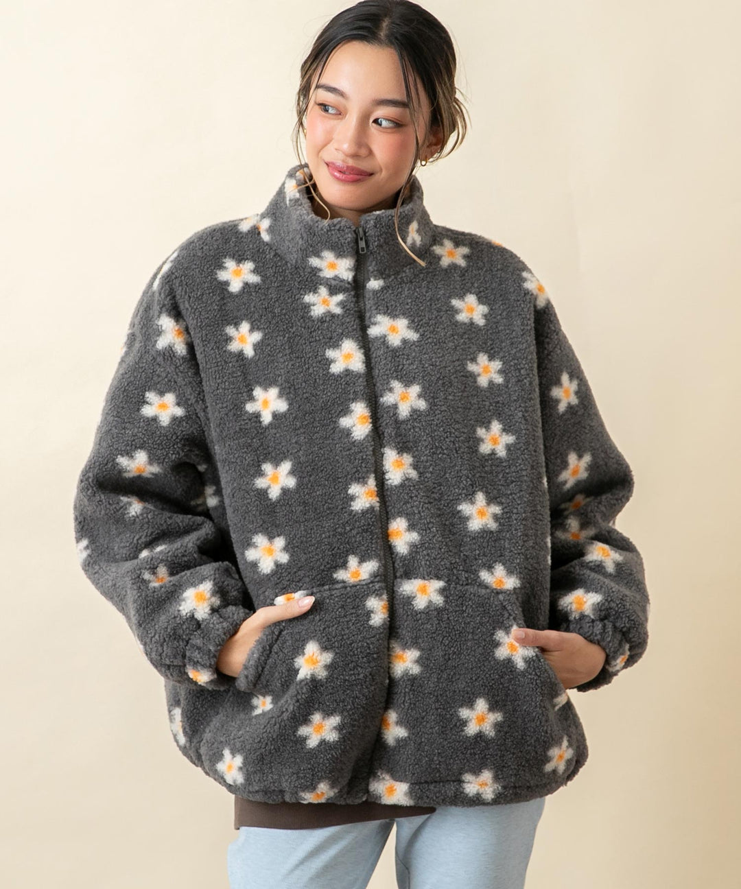 ダークグレー(身長：約163cm)
