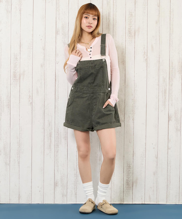 (新色)カーキ(身長：約165cm)