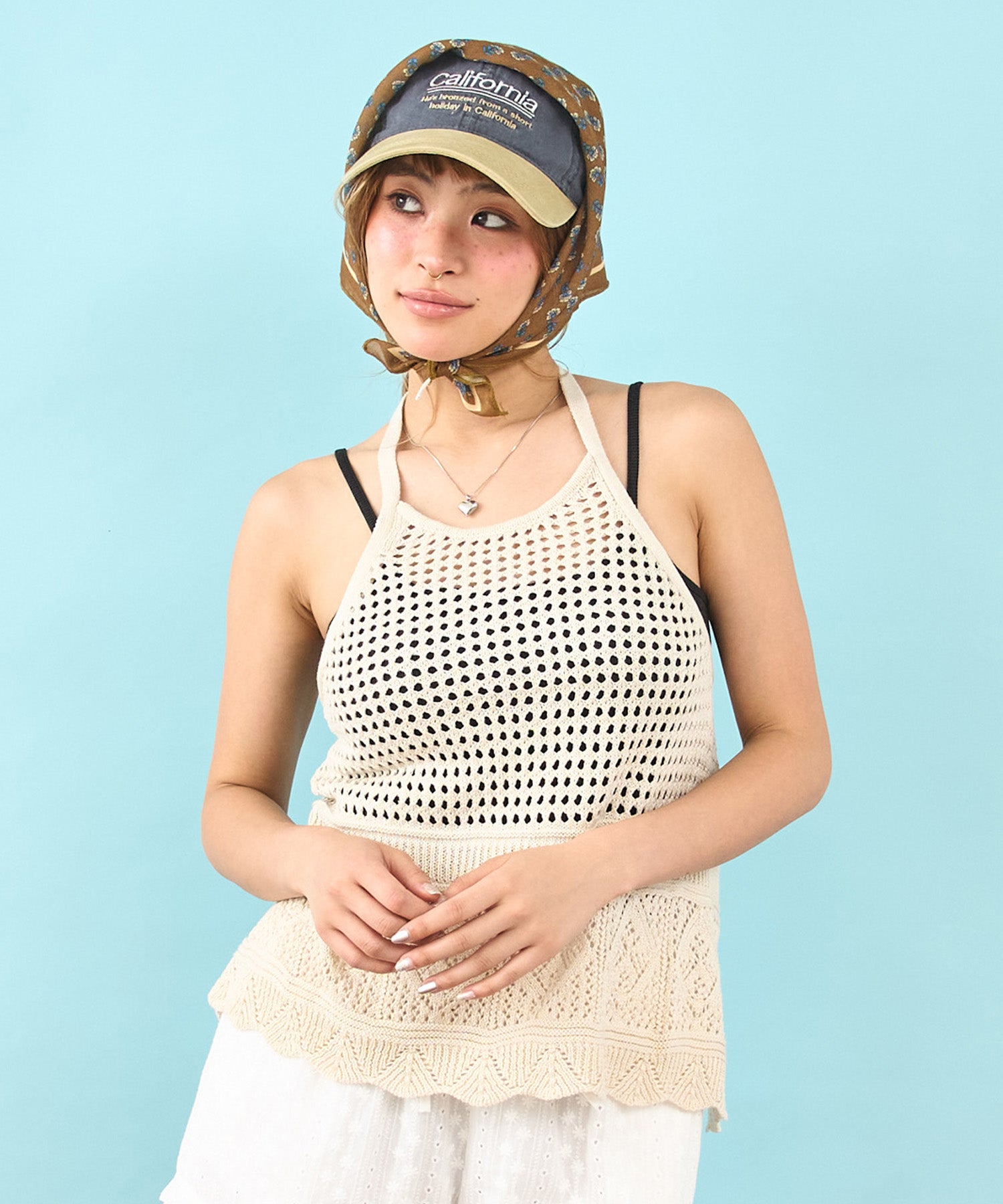 裾スカラップ 透かし編み ホルター キャミソール 853-5978 – ANAP