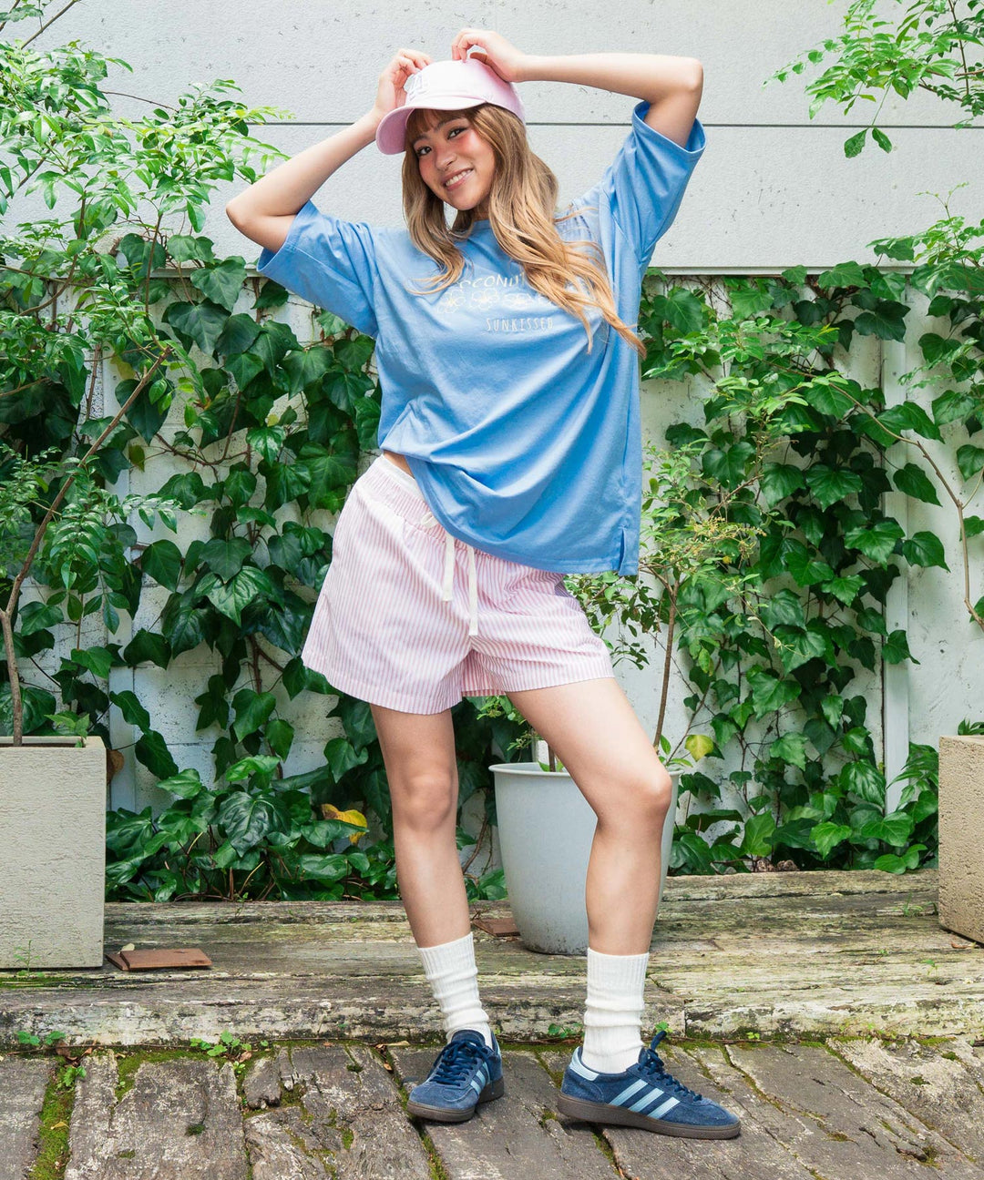 ハイビスカス カラー 刺繍 オーバーサイズ Tシャツ 853-6030