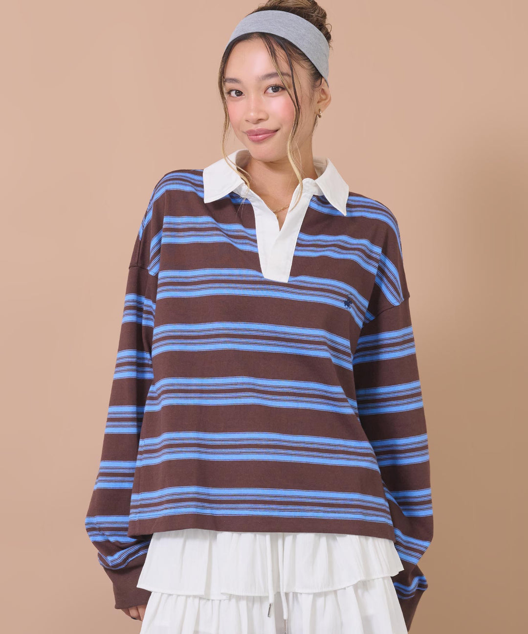 ブラウン(身長：約163cm)