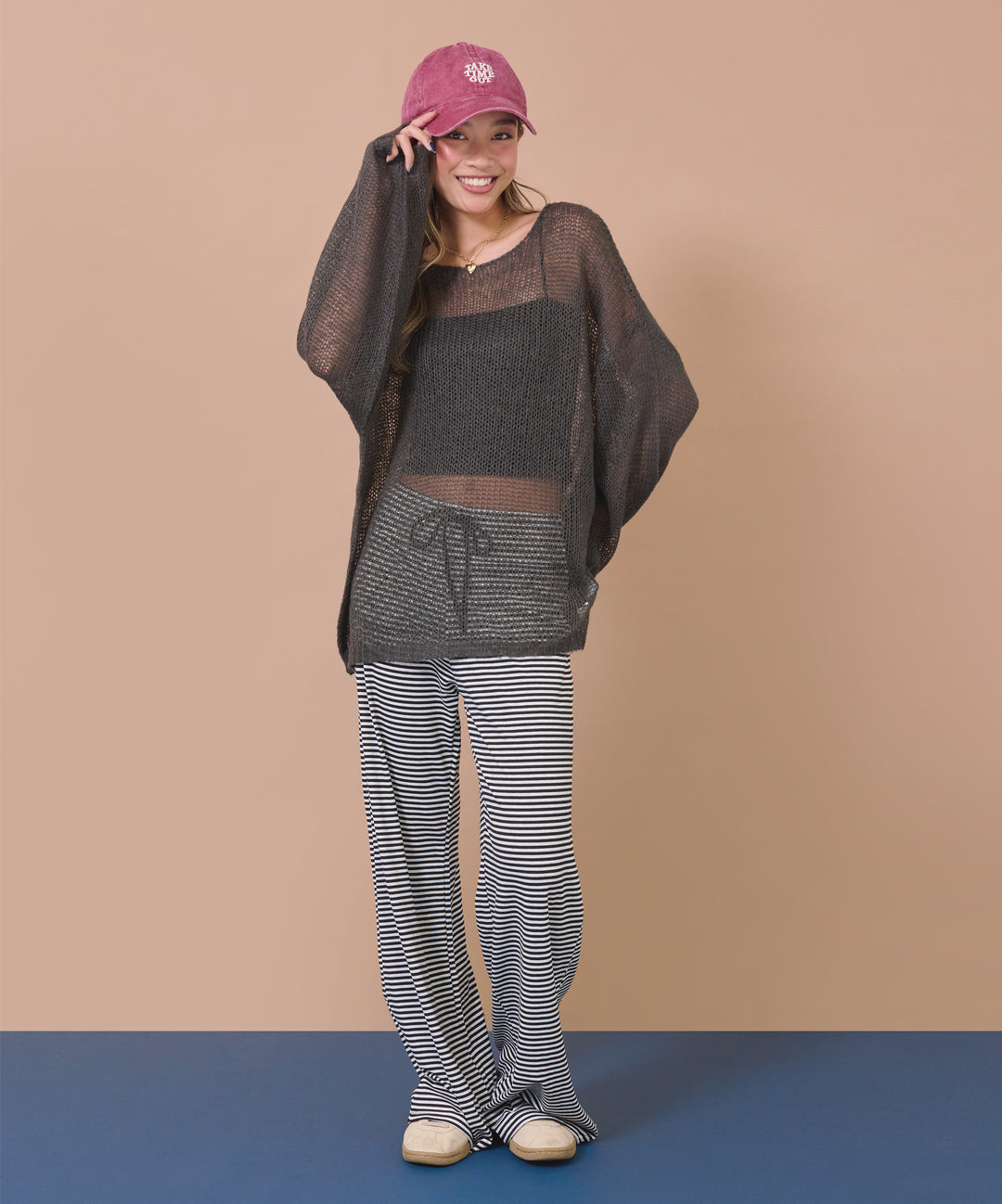 ダークグレー(身長：約163cm)