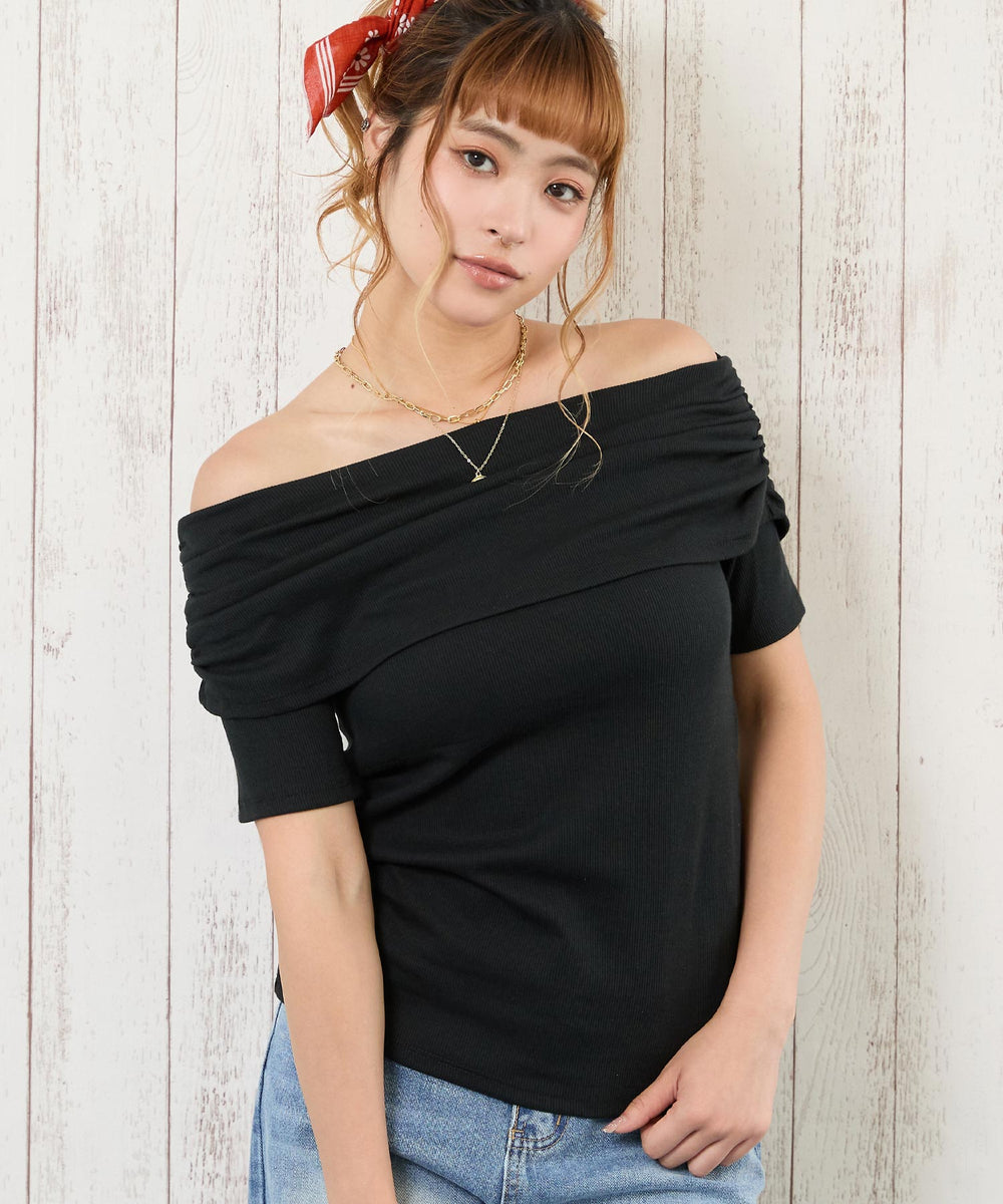 ブラック(身長：約165cm)