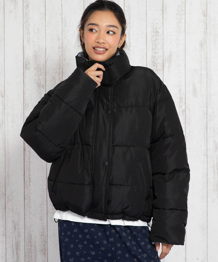 ブラック(身長：約163cm)