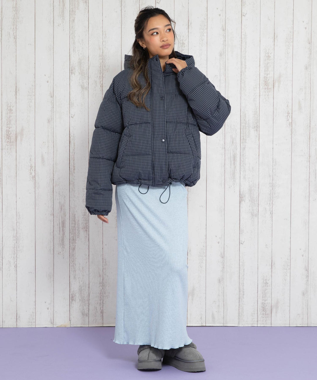 ネイビー(身長：約163cm)