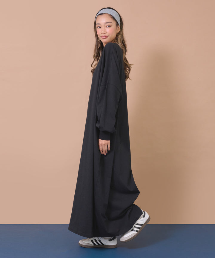 ブラック(身長：約163cm)