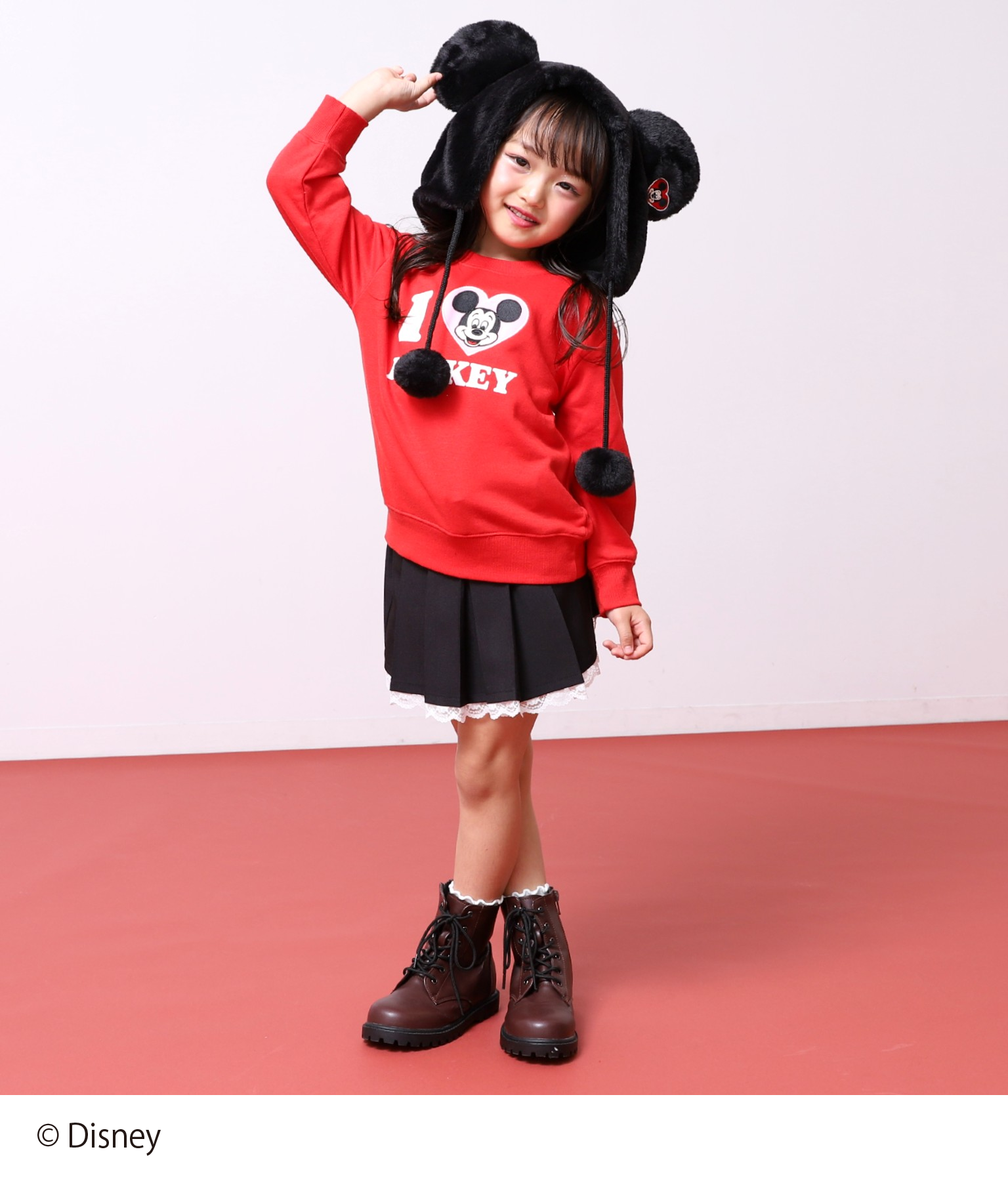 レッド(110サイズ着用/身長：約112cm)