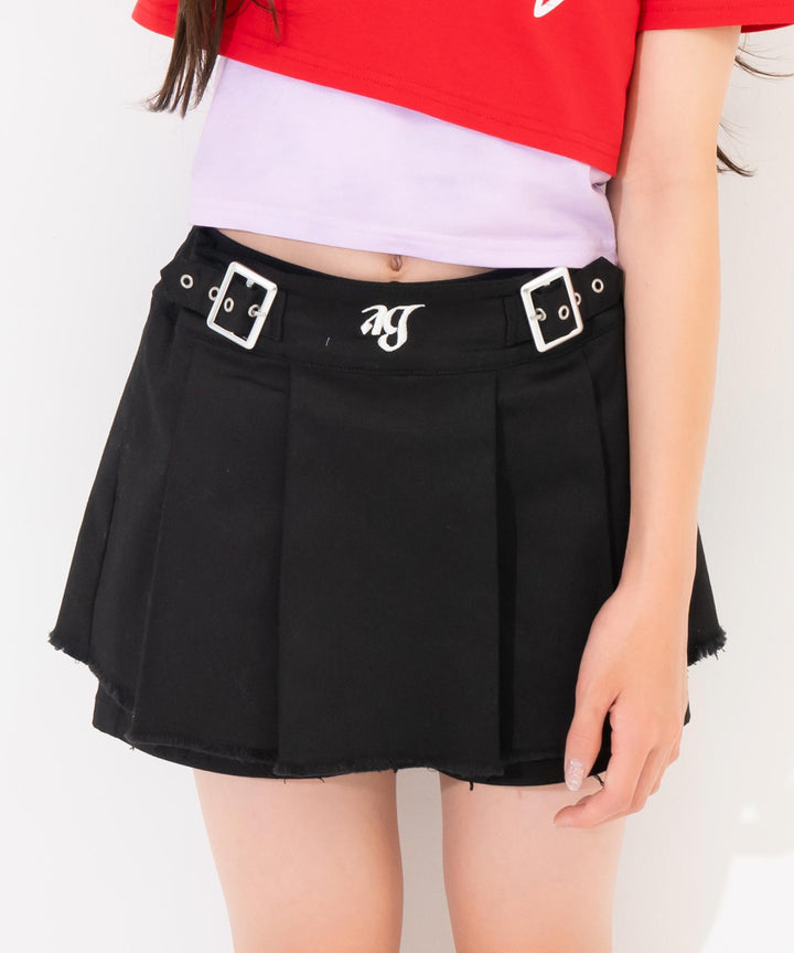 ブラック(XSサイズ着用/身長：約139cm)