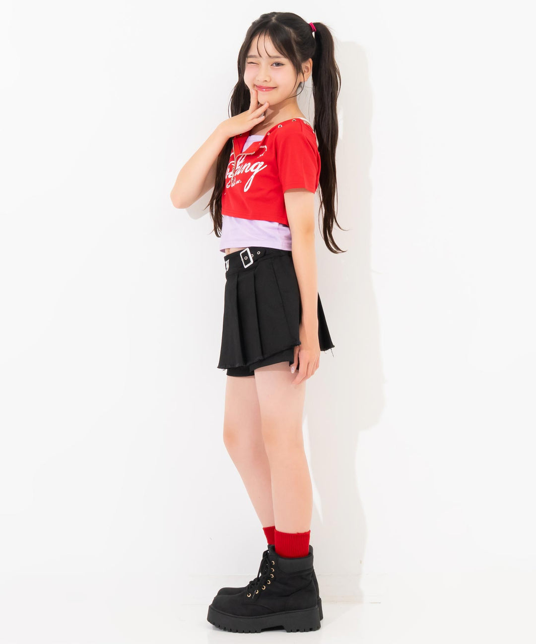 ブラック(XSサイズ着用/身長：約139cm)