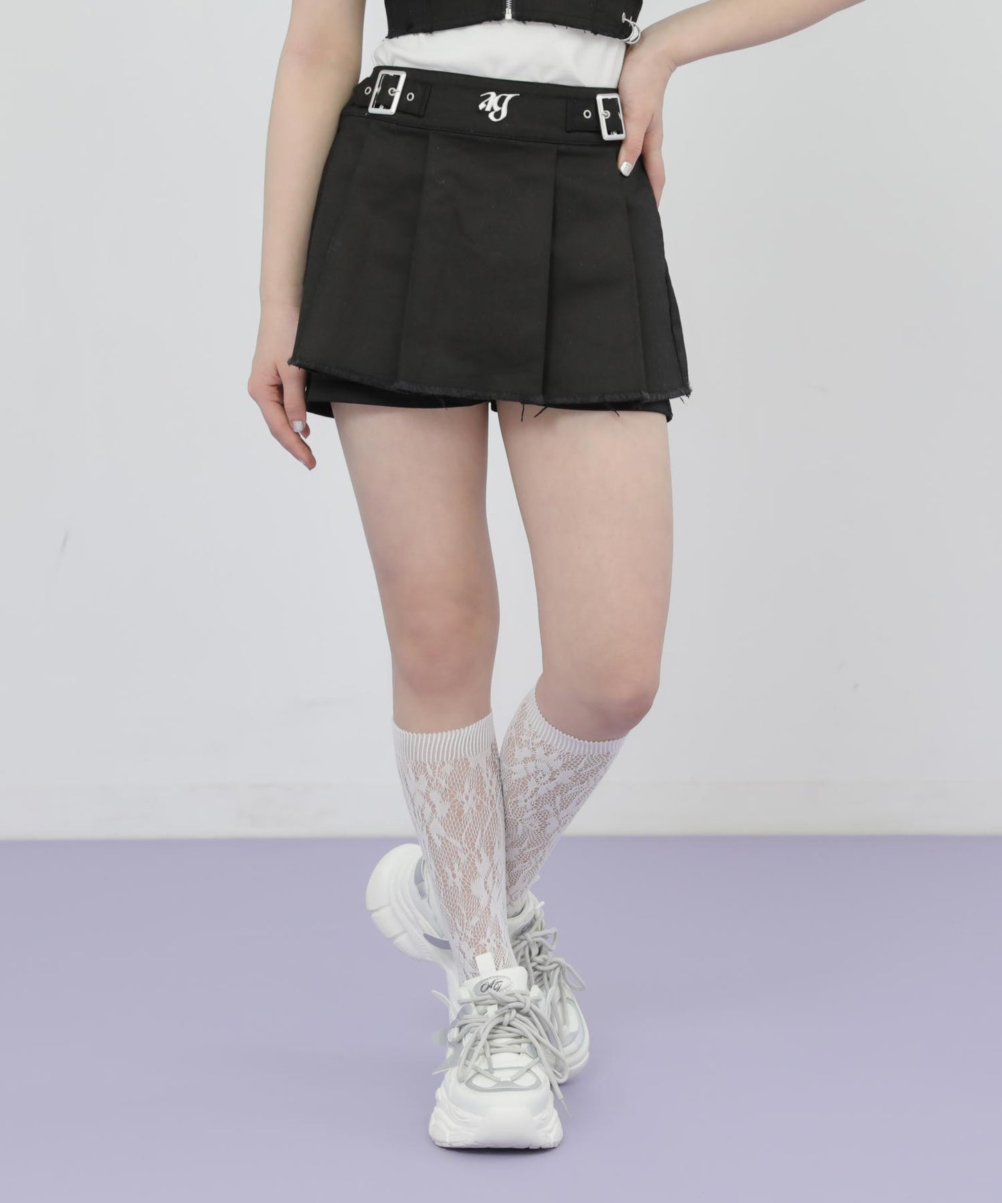 ブラック(Sサイズ着用/身長：約152cm)