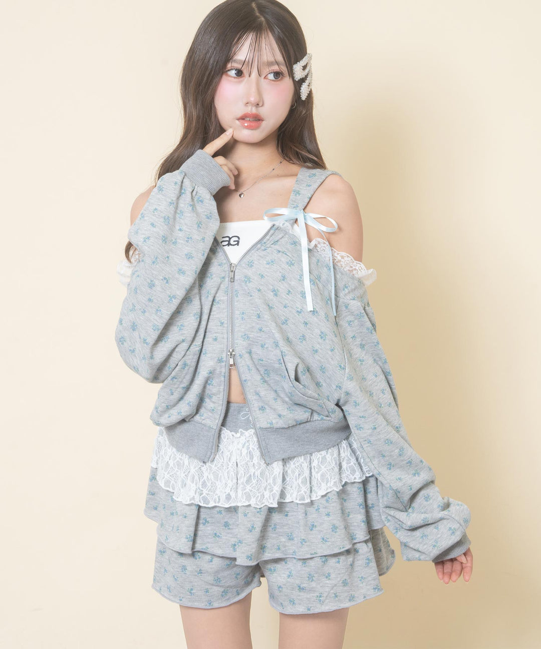 ライトグレー(Mサイズ着用/身長：約156cm)
