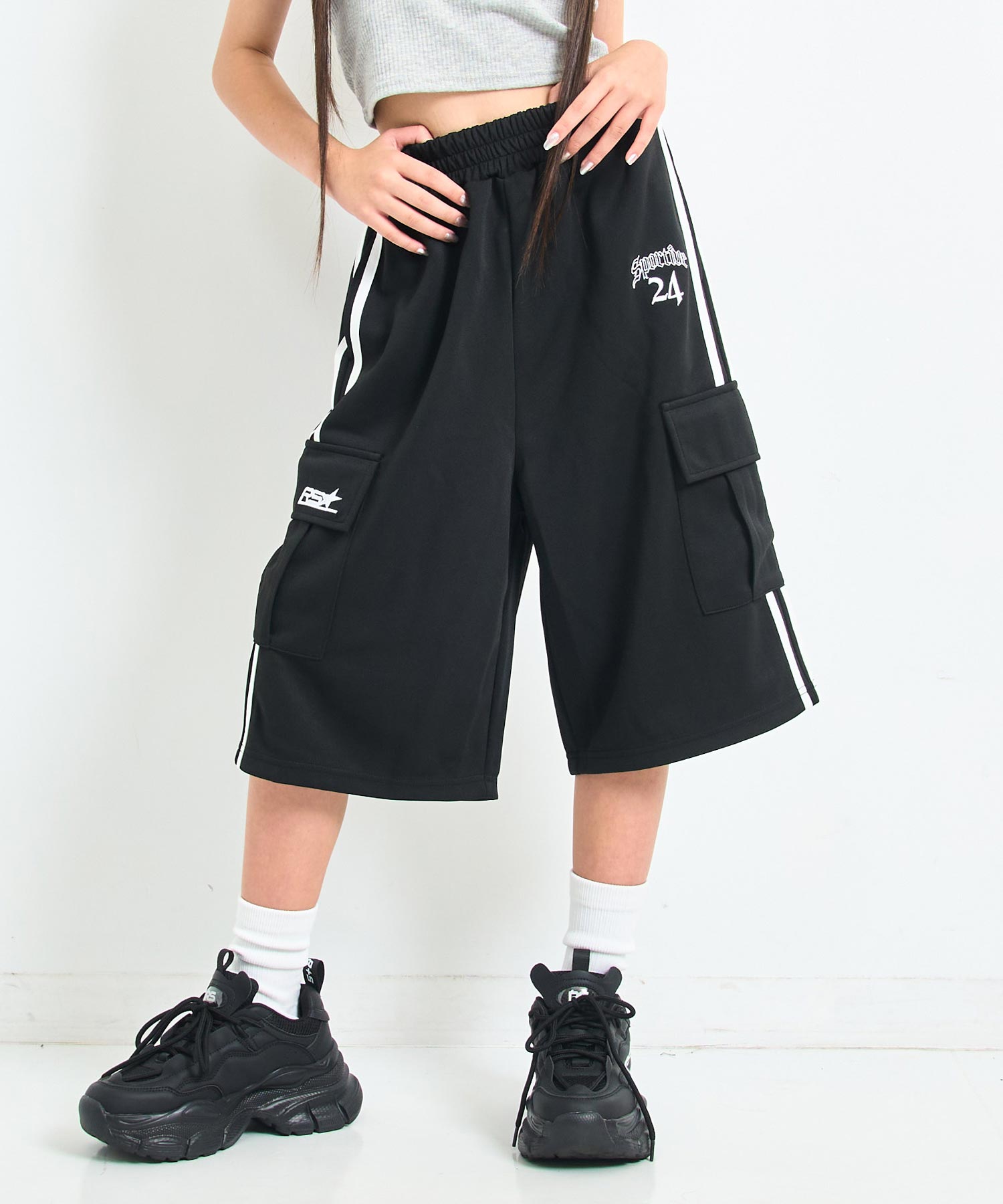 ブラック/143cm(XSサイズ着用)