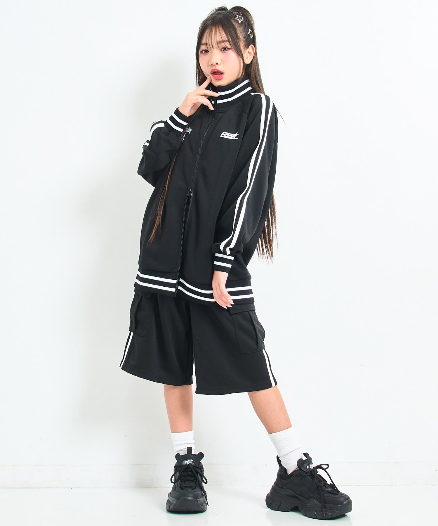 ブラック/143cm(XSサイズ着用)