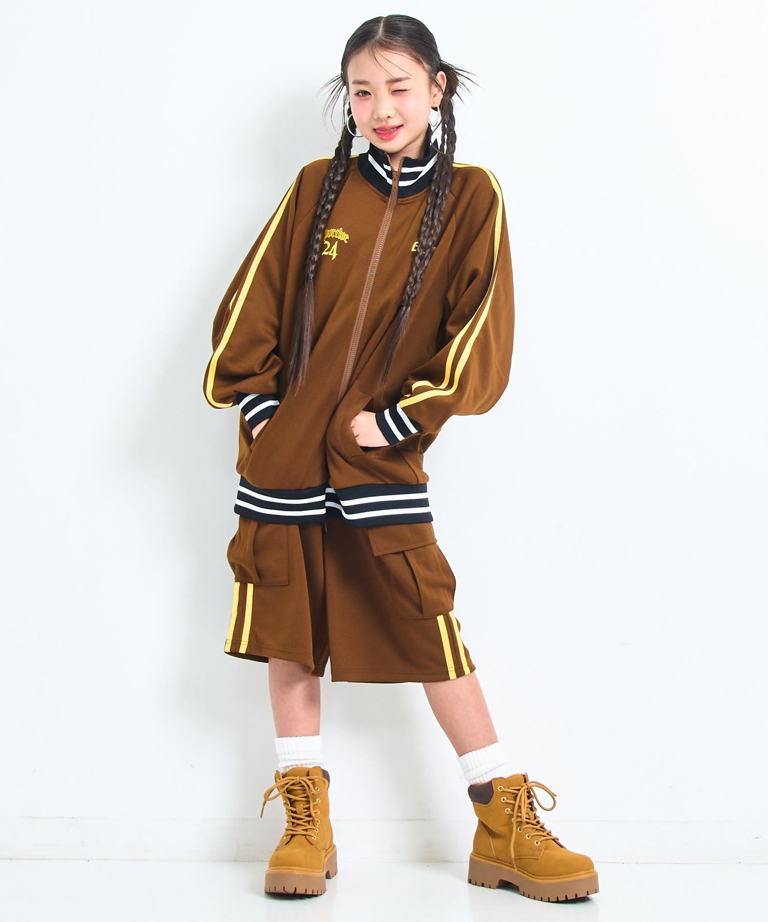 ブラウン/143cm(XSサイズ着用)