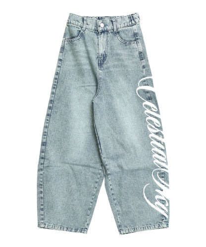 ブルー(色見本)