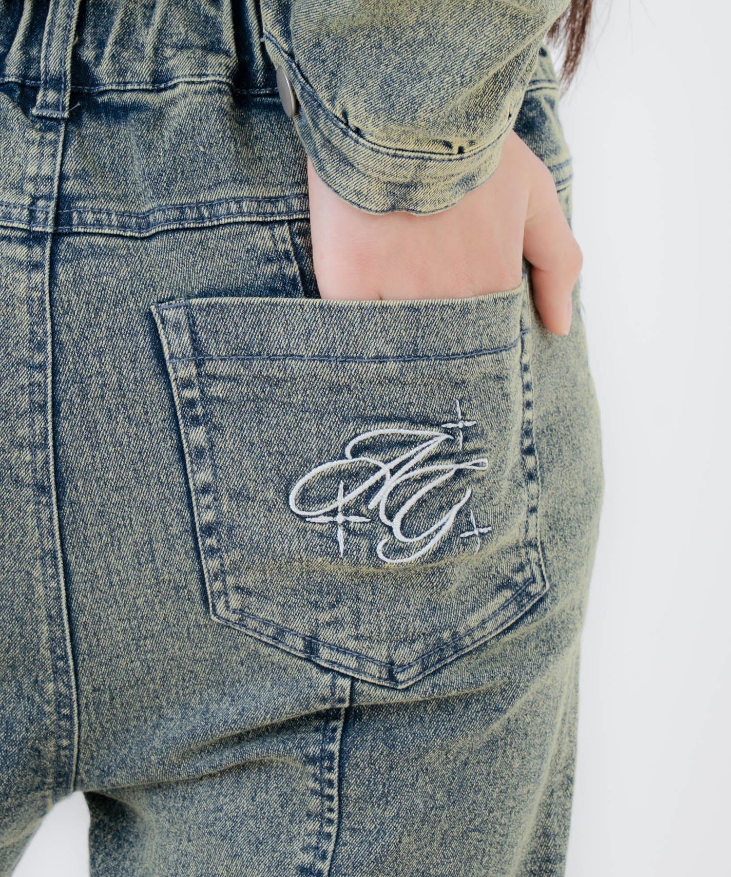 ブルー/150cm(Sサイズ着用)