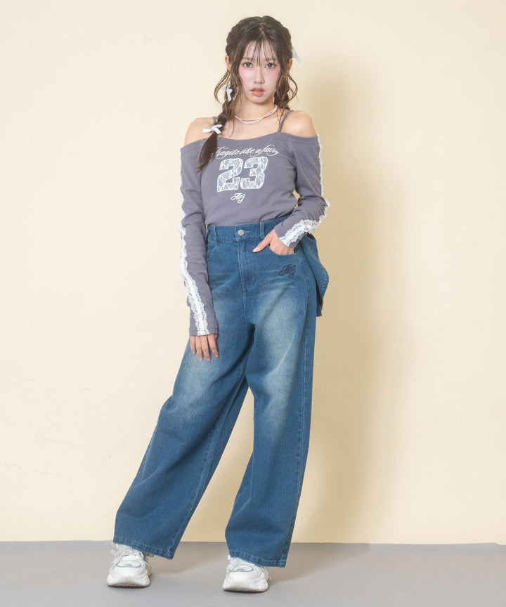 ブルー(Mサイズ着用/身長：約156cm)