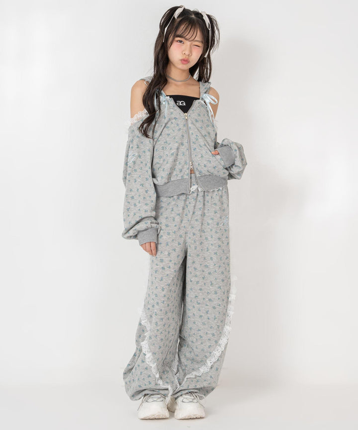 ライトグレー(Sサイズ着用/身長：約147cm)