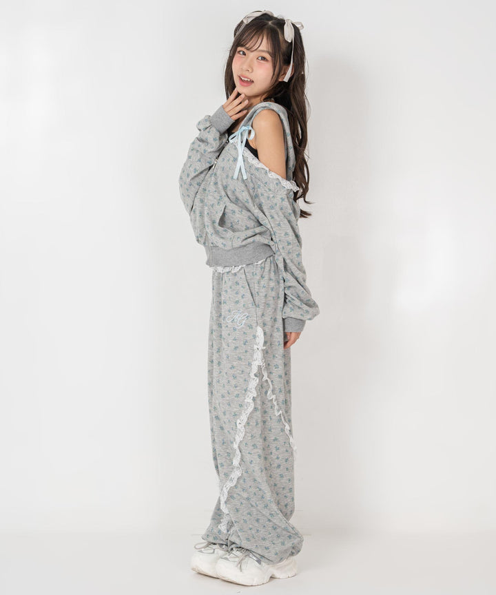 ライトグレー(Sサイズ着用/身長：約147cm)