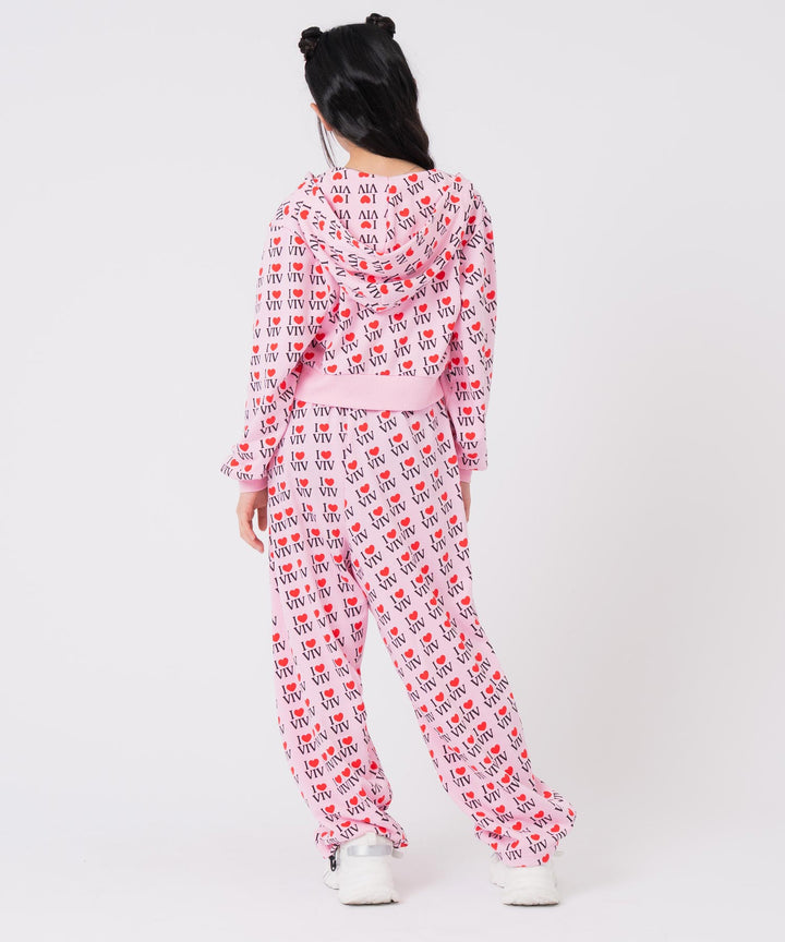 ライトピンク(150サイズ着用/身長：約150cm)