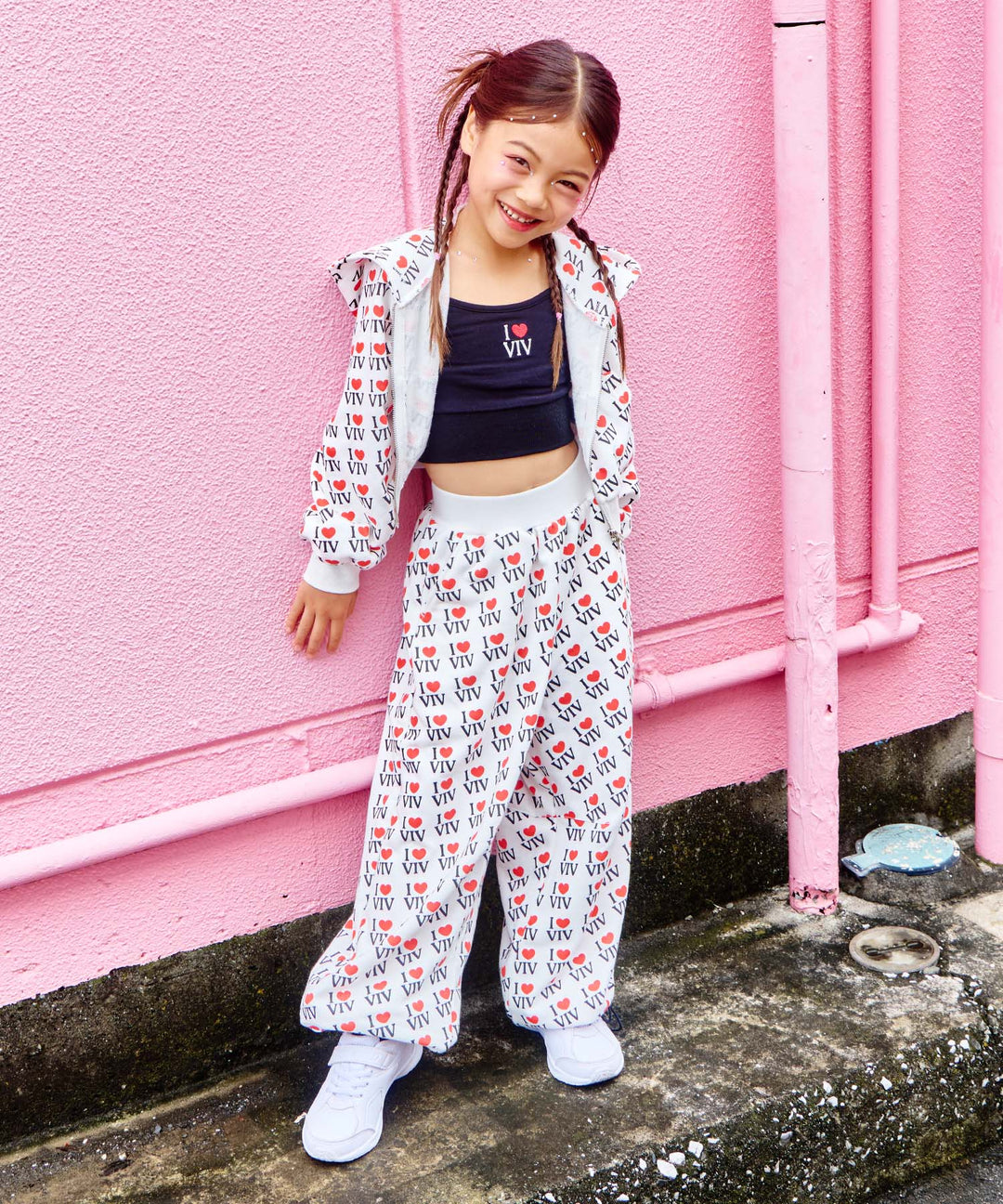 Viviny × LOVEANAP 総ロゴスウェットパンツ 912-8050
