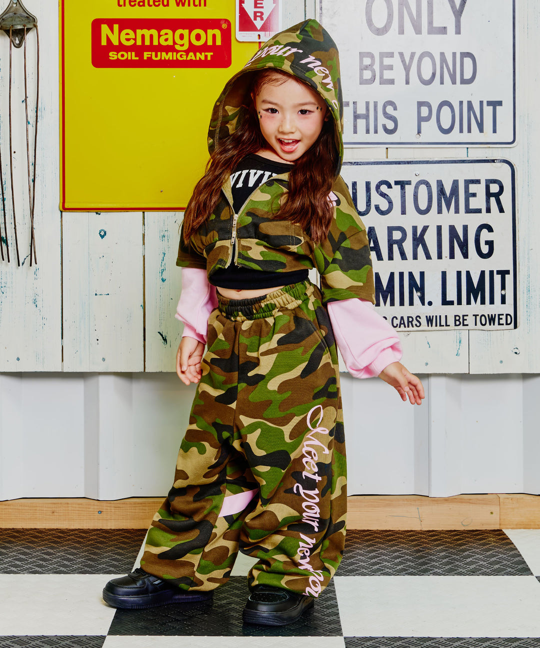 ライトピンク(110サイズ着用/身長：約103cm)