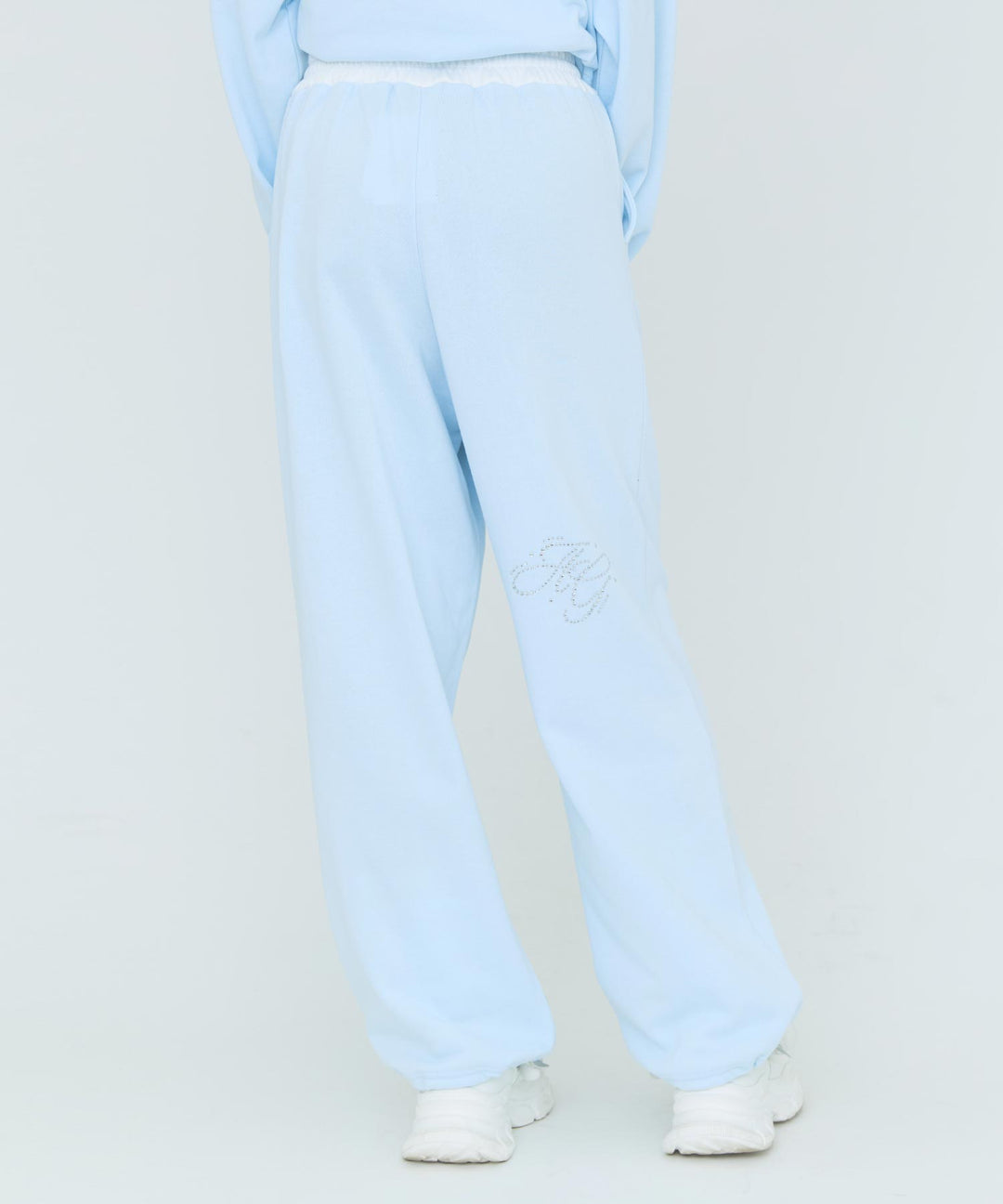サックス(Ｍサイズ着用/身長：約162cm)